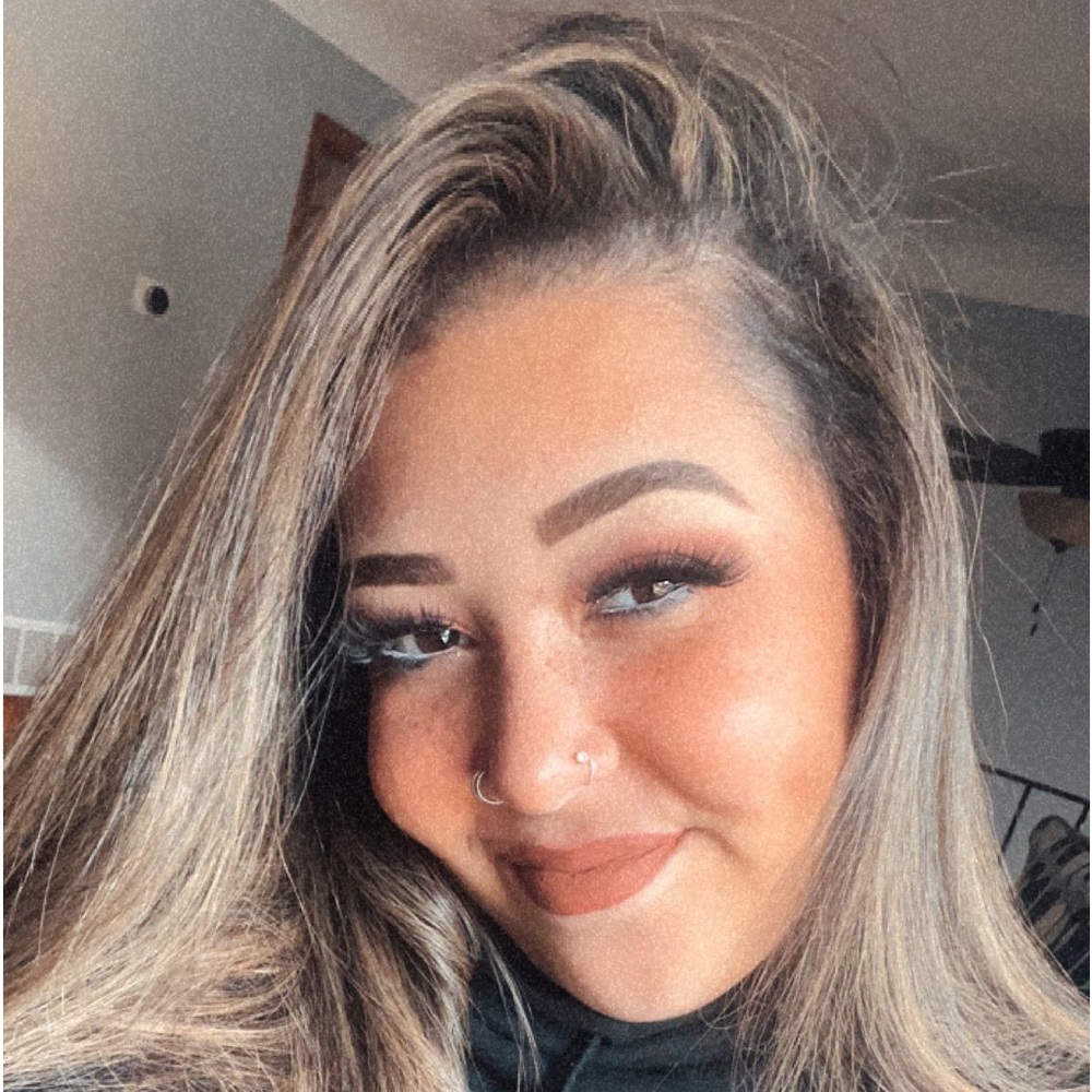 Meet your Posher, Hailey